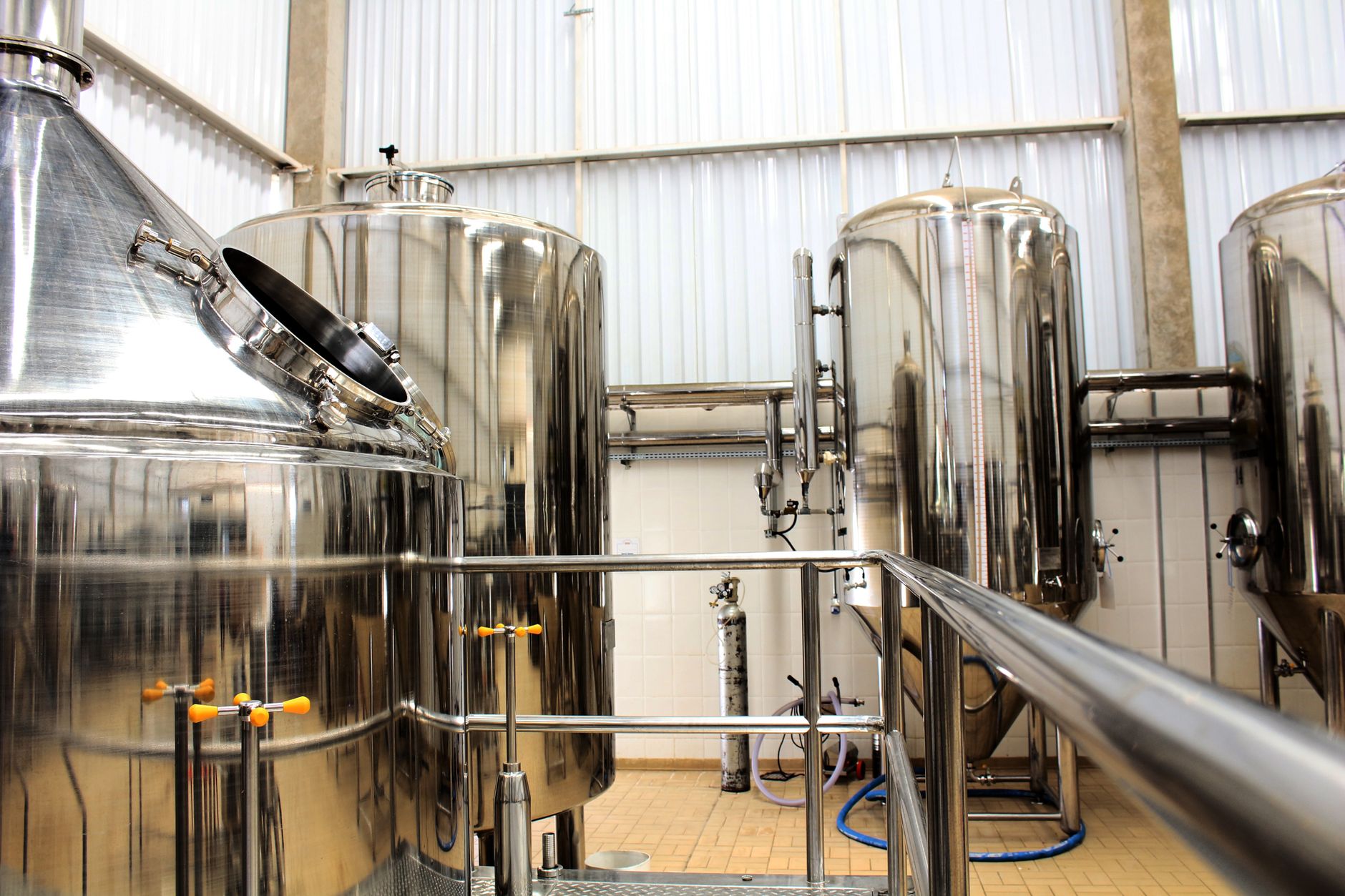 Stainless mixing hopper line